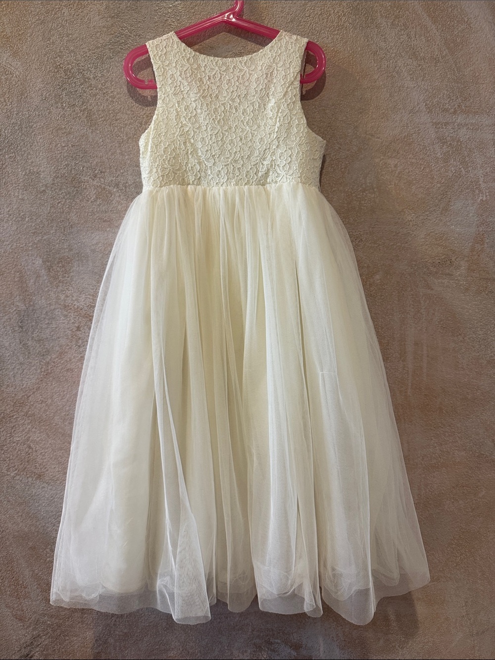 David's Bridal Cream Lace Bodice Tulle Flower Girl Dress